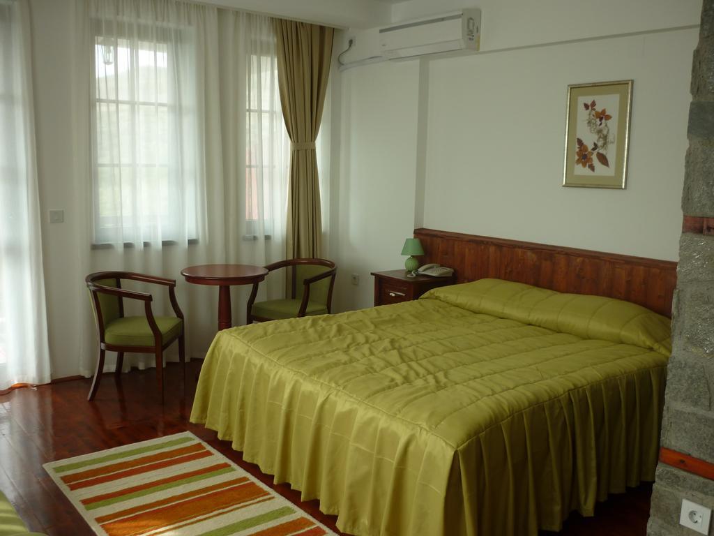 Popova Kula Hotel & Winery Demir Kapija Phòng bức ảnh